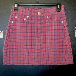 Women’s purple plaid American Eagle skirt size 00